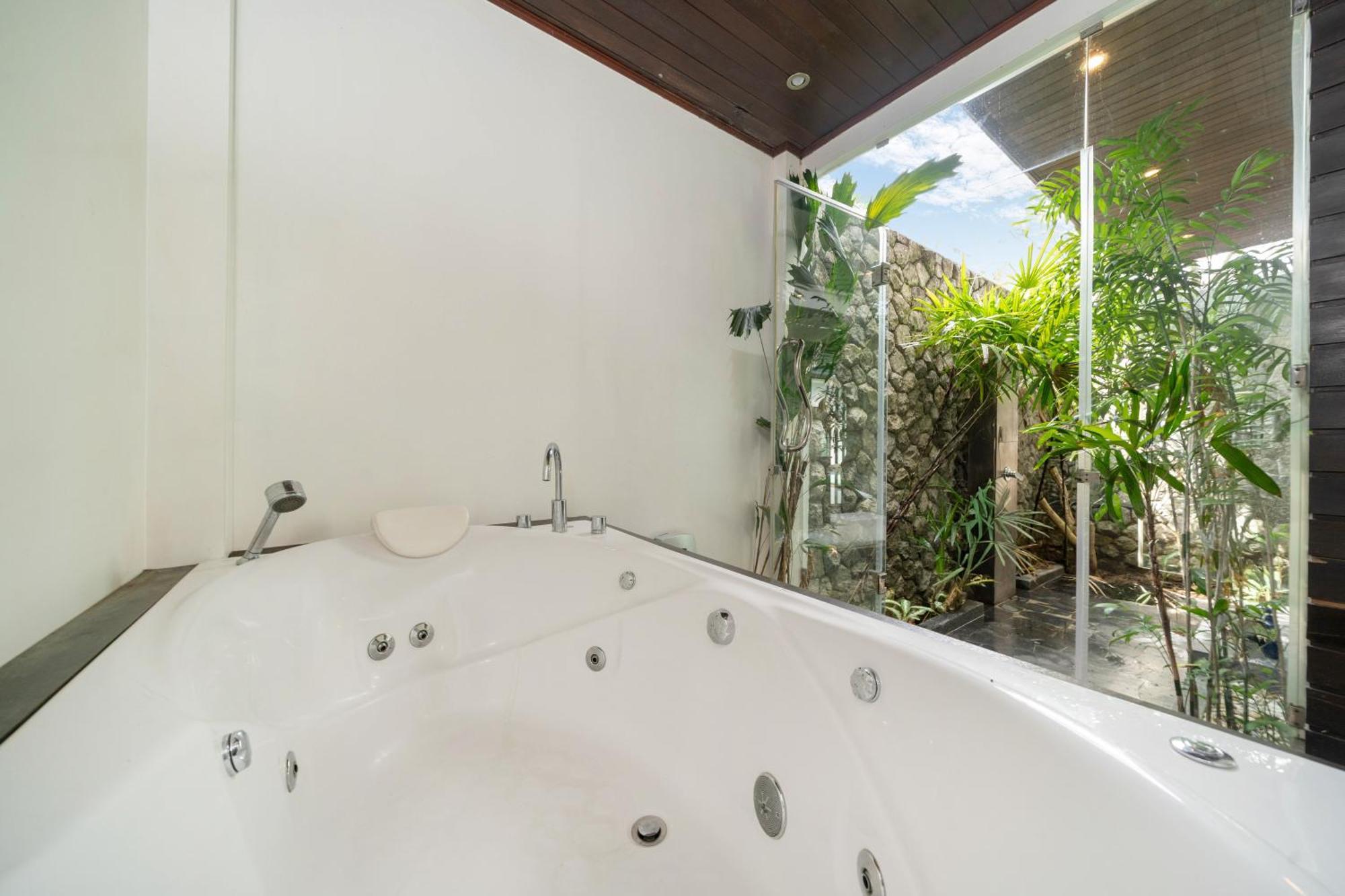 Laguna Luxury Pool 3 Bedroom 別墅